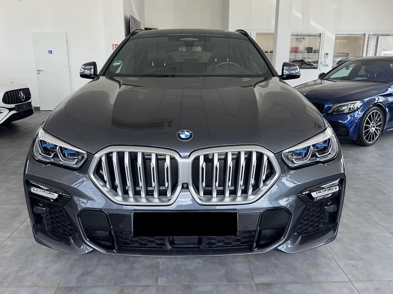 BMW X6 (2019) 40i REZERVACE - fotka 2 z 43