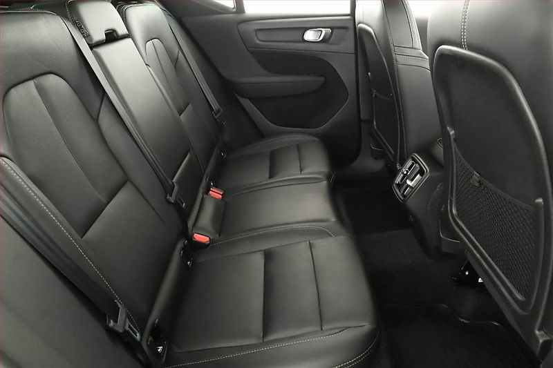 Volvo XC40 (2019) Inscription D3 - fotka 7 z 17
