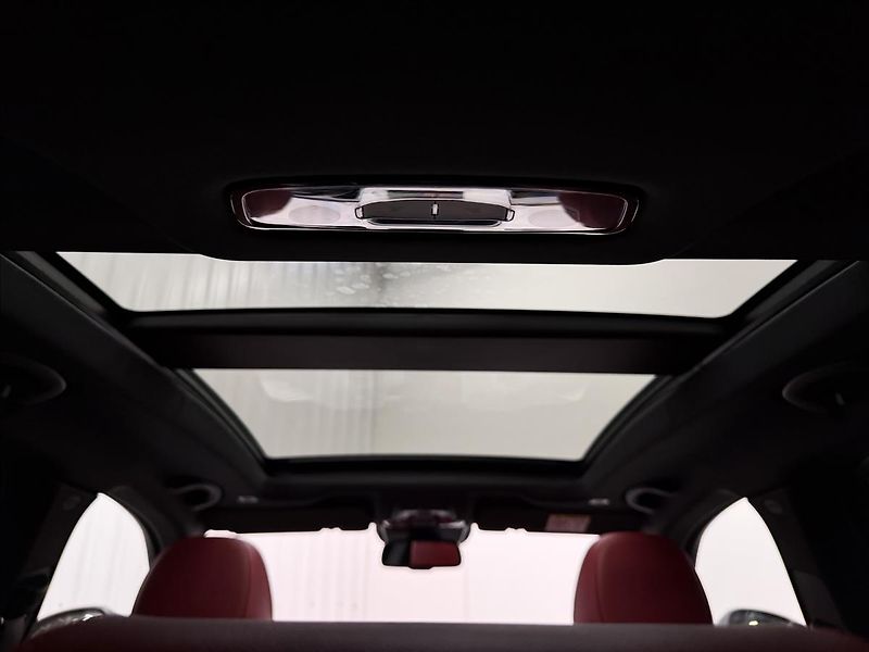 Alfa Romeo Stelvio VELOCE 206kW Q4 H&K PANORAMA - fotka 36 z 42