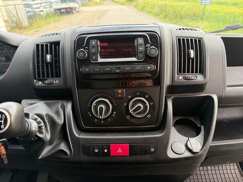 Peugeot Boxer (2024) L4H2 2.2HDI 121kW CZ DPH - fotka 10 z 11