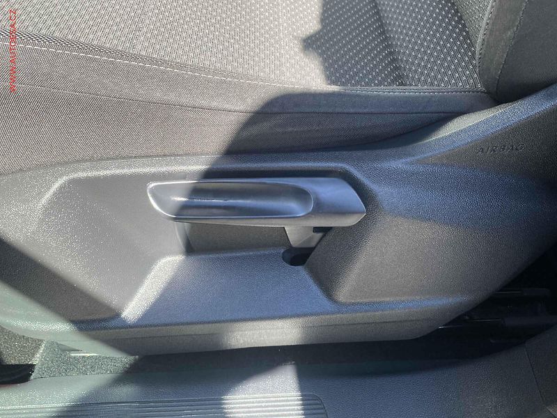 Volkswagen Tiguan Allspace (2019) 2.0 TDi, Comfortline, LED - fotka 14 z 16