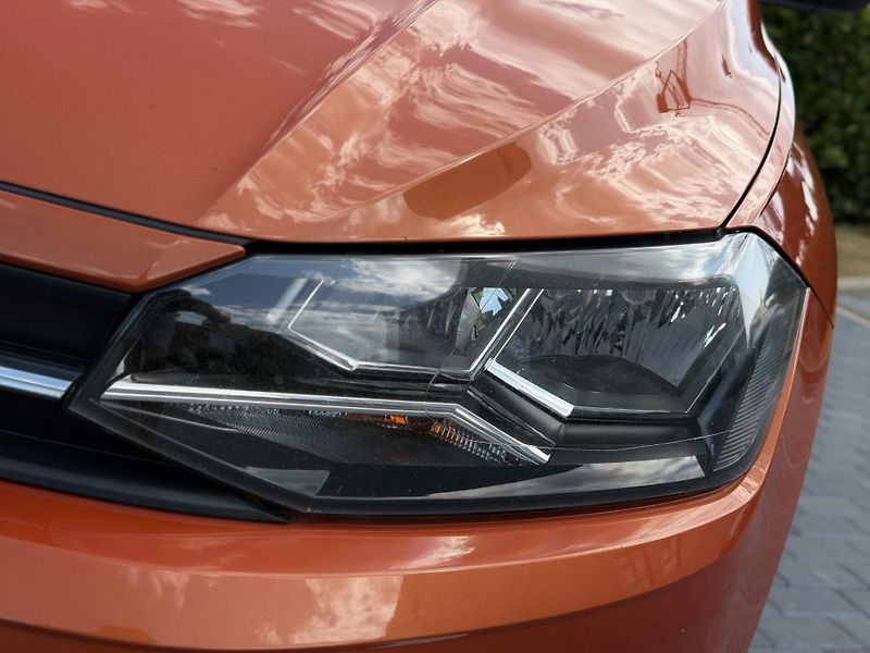 Volkswagen Polo (2018) 1.0 tsi 85 kw  - fotka 8 z 17