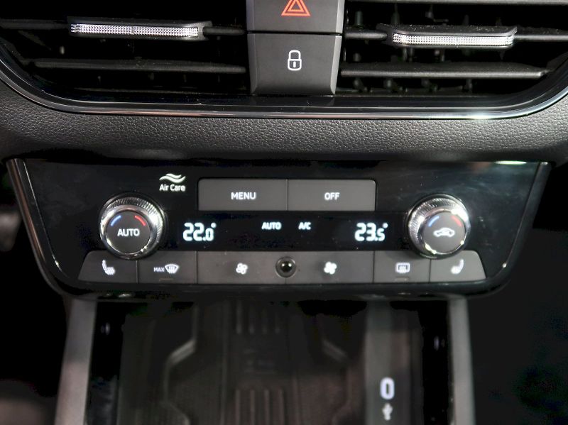 Škoda Kamiq (2025) TOP SELECTION 1.0TSI 85KW DSG - fotka 31 z 40