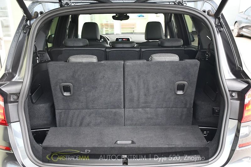 BMW Řada 2 216d GRAN TOURER ČR 1.MAJ 7MÍS - fotka 49 z 57