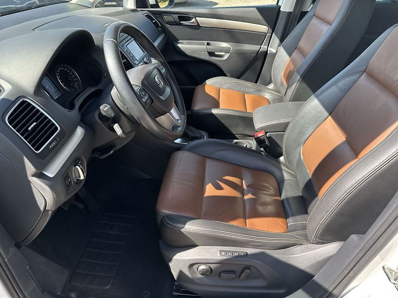 Seat Alhambra (2014) 2.0 TDI DSG Style - fotka 7 z 31