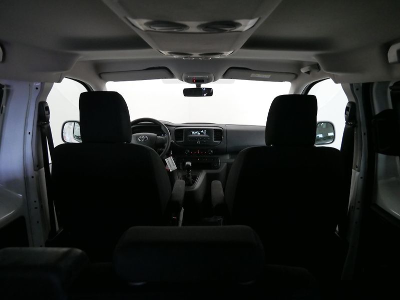 Toyota ProAce - fotka 24 z 27