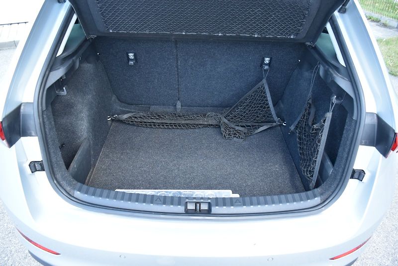 Škoda Scala (2021) Ambition 1.0 TSI 81kW - fotka 26 z 33