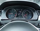 Volkswagen Passat (2016) 2.0 TDI, Automat, Navi - náhled 11