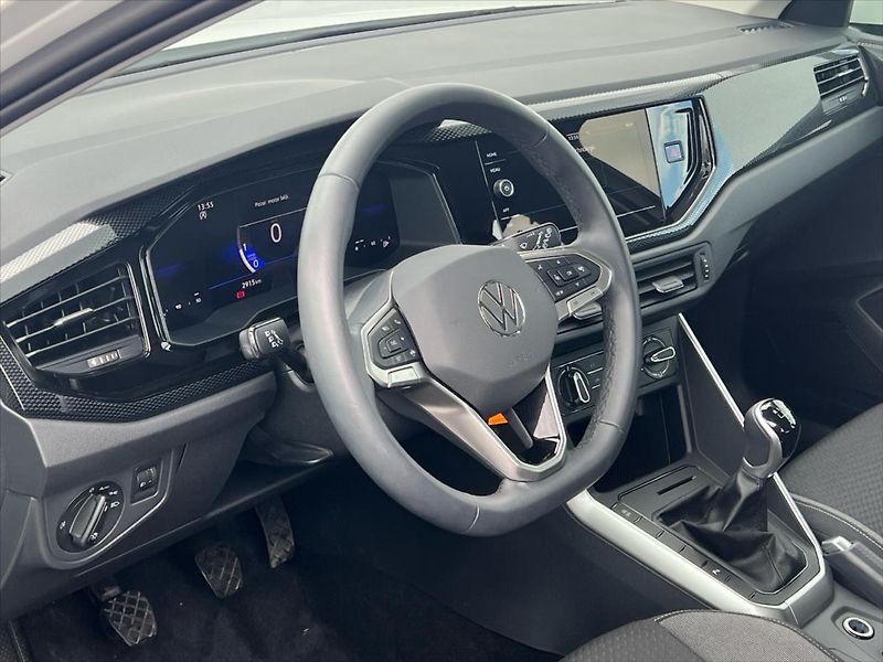 Volkswagen Taigo 1,0 TSi 70 kW LIFE - fotka 6 z 24