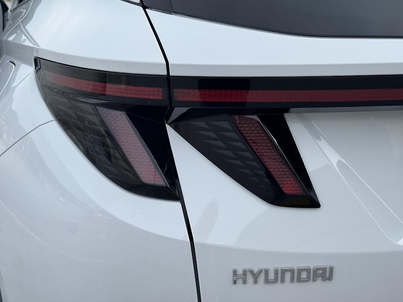 Hyundai Tucson Premium 1.6T-DGI MHEV 4WD - fotka 24 z 33