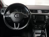 Škoda Octavia (2013) 1.6 TDi, ČR, Sport, bixen, - náhled 13