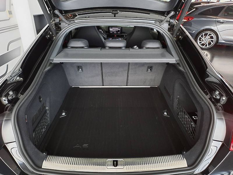 Audi S5 (2025) Sportback 3.0 TDI quattro (251 - fotka 26 z 30