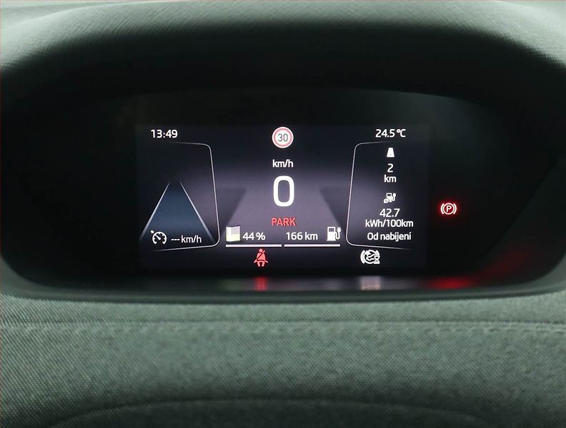 Škoda Enyaq (2023) 60 (62 kWh) - fotka 11 z 17