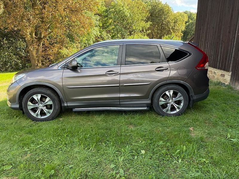Honda CR-V (2013) - fotka 2 z 36