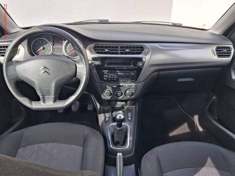 Citroën C-Elysée (2016) 1.6 i, ČR, Exclusive, TZ - fotka 8 z 13