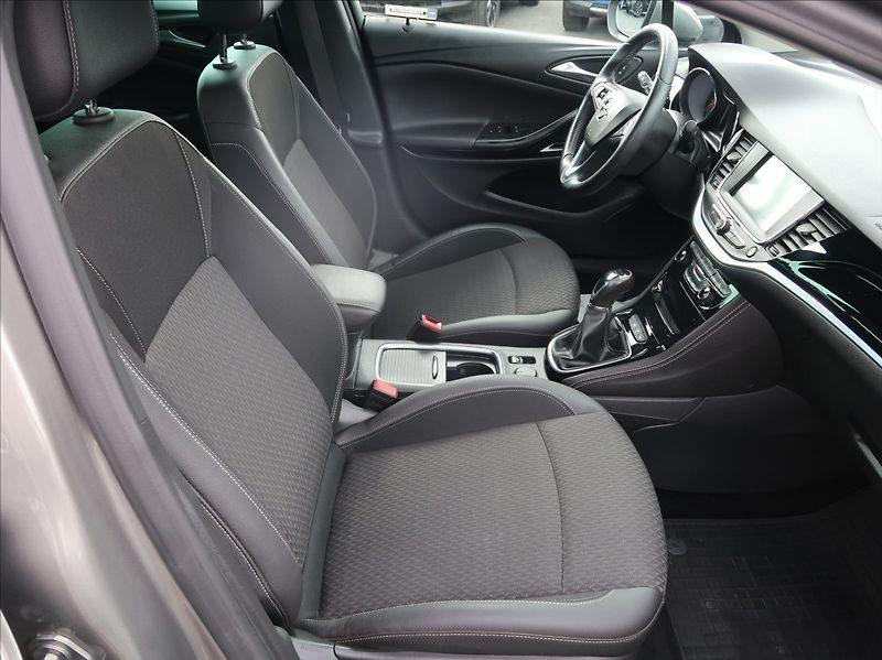 Opel Astra 1,4 Turbo,92kW,NovéČR,Serv.kn. - fotka 13 z 28