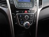 Hyundai i30 (2014) 1.4 CVVT, Serv.kniha, Tempomat - náhled 15