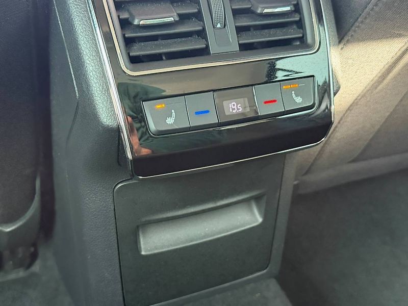 Škoda Superb Style 1,5 TSI 110 kW 6° MP - fotka 7 z 20