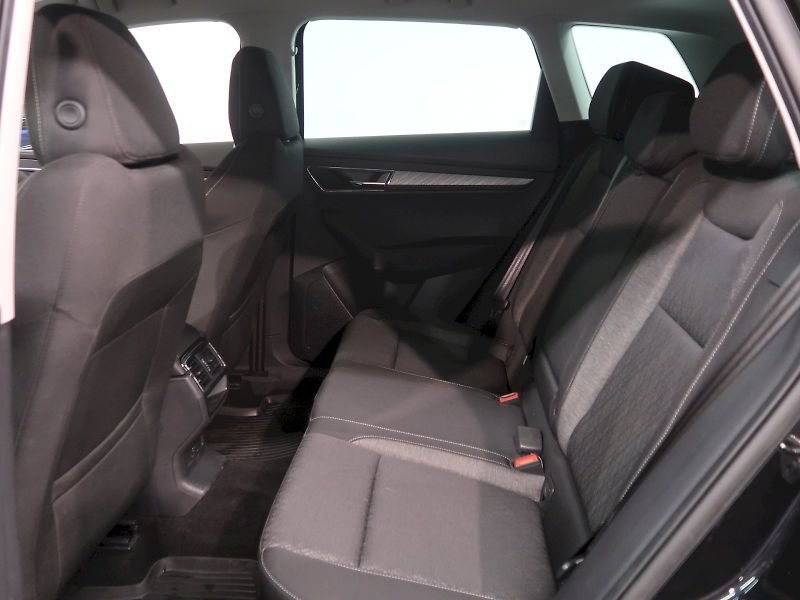 Škoda Karoq (2022) EXCLUSIVE 2.0TDI 110KW DSG 4x4 - fotka 14 z 40
