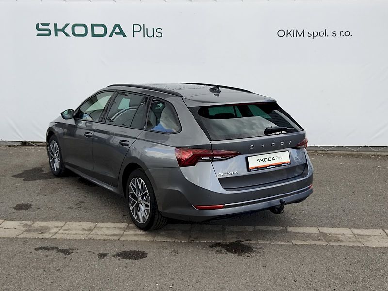 Škoda Octavia (2023) Combi Tour 2,0 Tdi 110 Kw DSG - fotka 35 z 39
