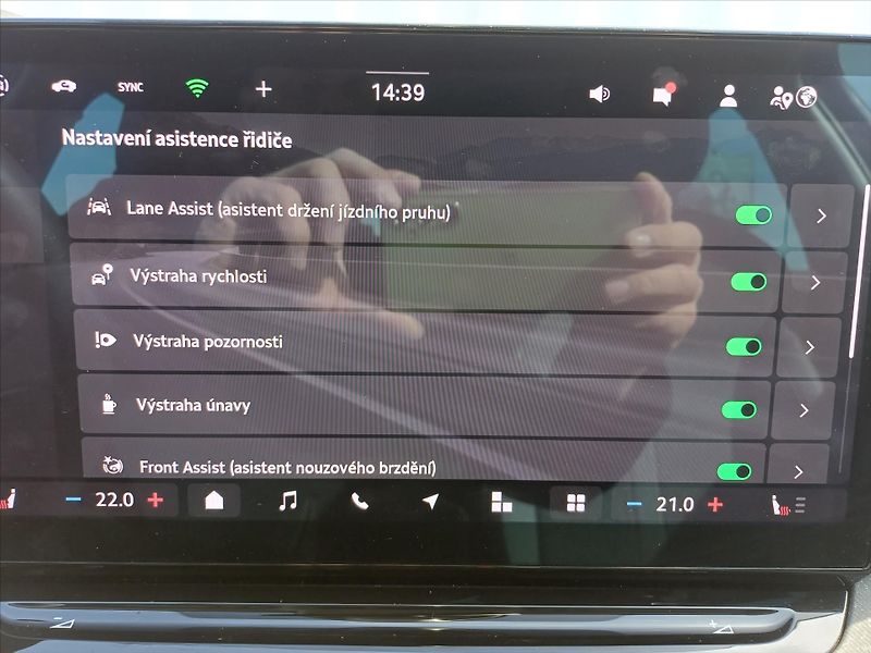 Škoda Octavia 1,5   M-HEV 110kW DSG Selectio - fotka 10 z 36