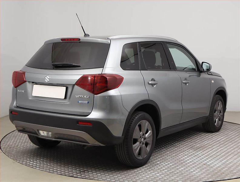 Suzuki Vitara (2021) 1.4 BoosterJet, ČR,1.maj - fotka 5 z 13