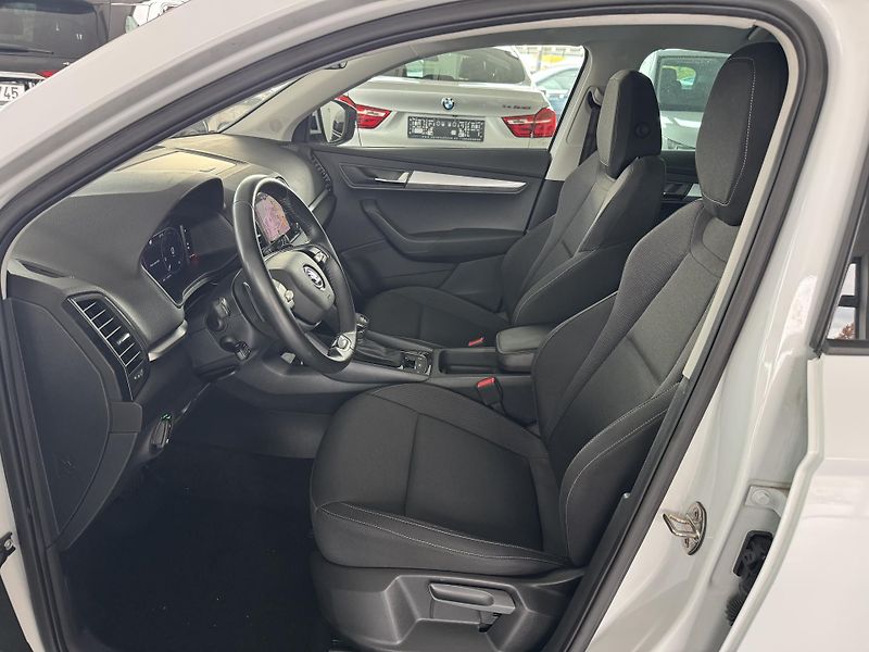Škoda Karoq (2024) 2,0TDi DSG 4x4 LED TAŽNÉ NAVI - fotka 13 z 37