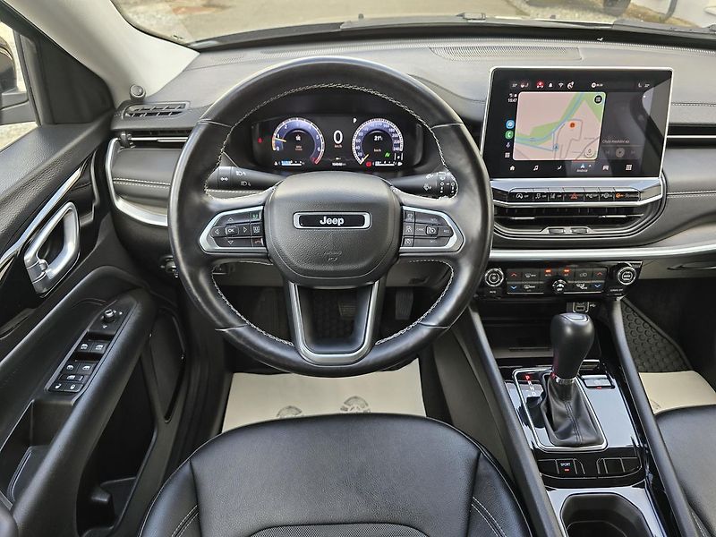 Jeep Compass 110kW LIMITED KAMERA 360° - fotka 8 z 40