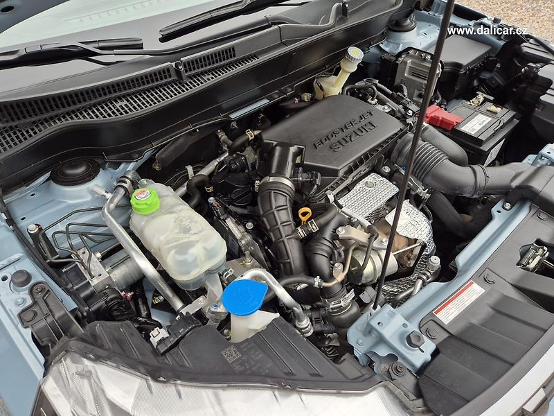 Suzuki Vitara (2021) 1.4i 95KW COMFORT Navi LED ACC - fotka 18 z 52
