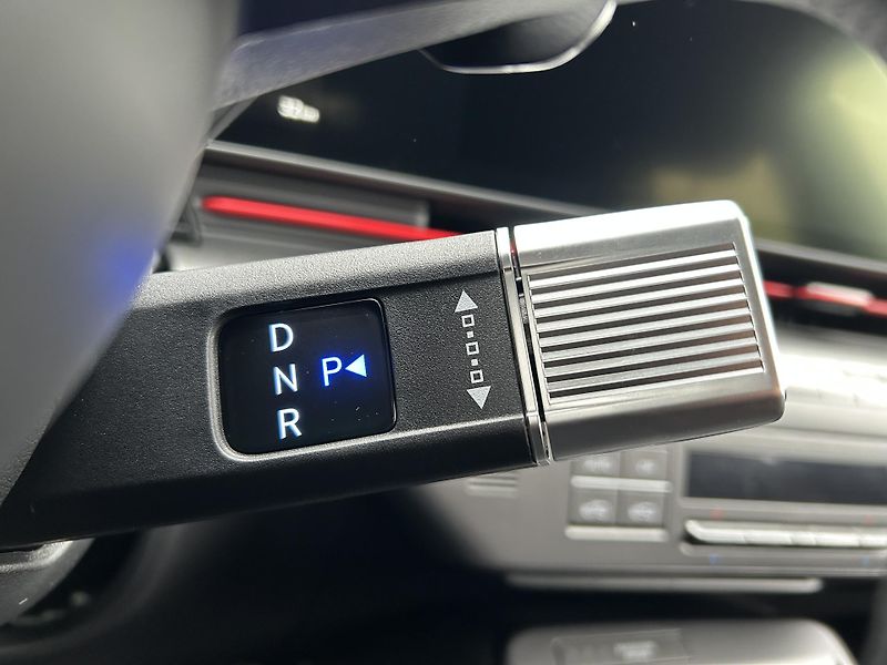 Hyundai Kona 26 1,6 T-GDI DCT HP N LINE - fotka 20 z 31