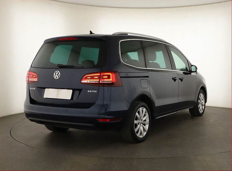 Volkswagen Sharan (2017) Highline 2.0 TDI BMT - fotka 5 z 19