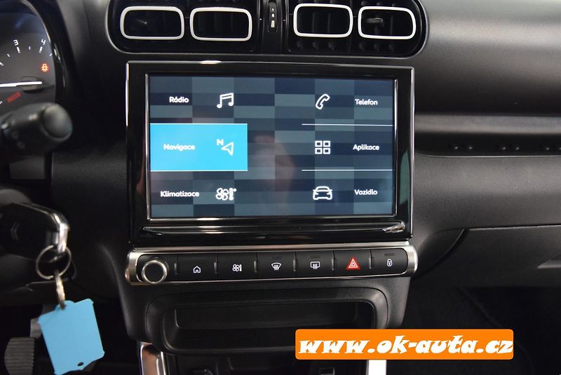 Citroën C3 Aircross 1.2 PT LED FEEL PACK 81 kW-DPH - fotka 35 z 51