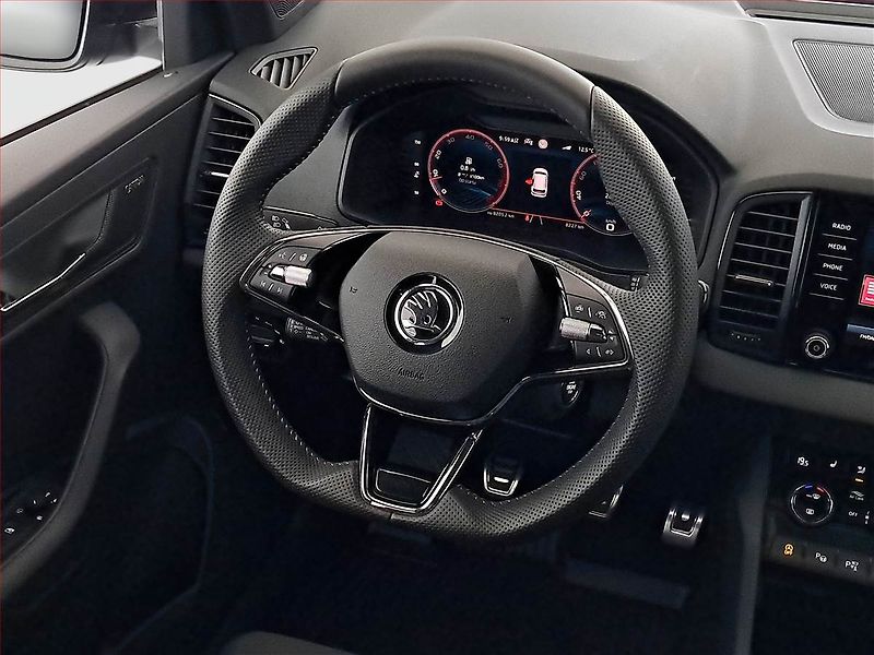 Škoda Karoq (2024) Sportline 1.5 TSI - fotka 17 z 21