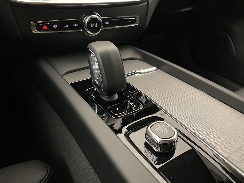Volvo V60 (2026) B4 AUT BRIGHT PLUS - fotka 34 z 61