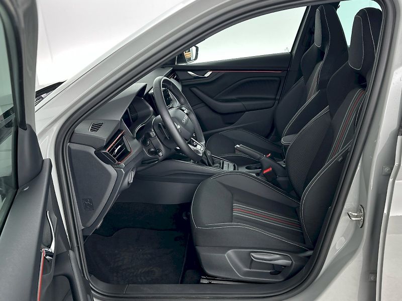 Škoda Scala (2025) DSG 1.5TSI 110kW Monte Carlo - fotka 7 z 32