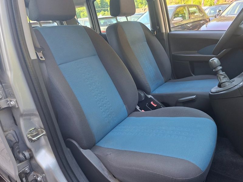 Fiat Panda (2010) 1.2i 44kW -KLIMATIZACE - fotka 18 z 30