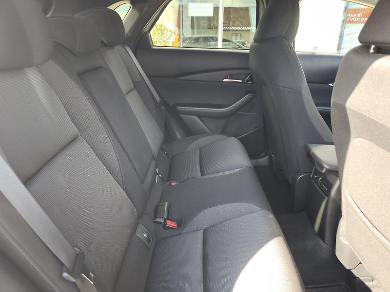 Mazda CX-30 2022 ČR 2.0 Skyactiv 137kW GT+ - fotka 22 z 36