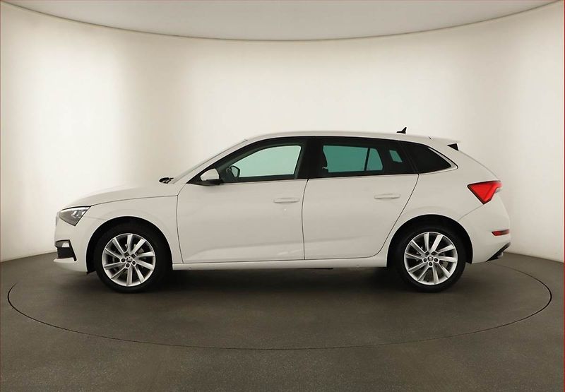 Škoda Scala (2020) 1.0 TSI, Tempomat - fotka 3 z 13