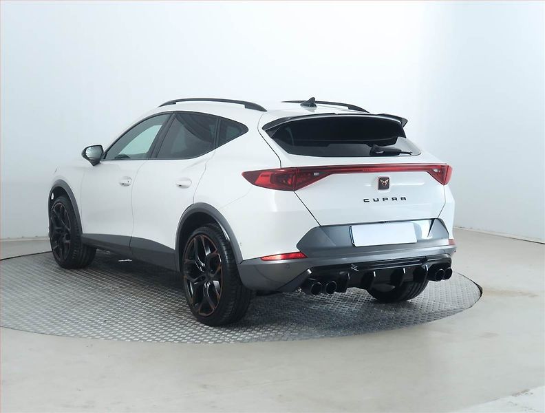 Cupra Formentor (2022) 1.5 TSI - fotka 4 z 18