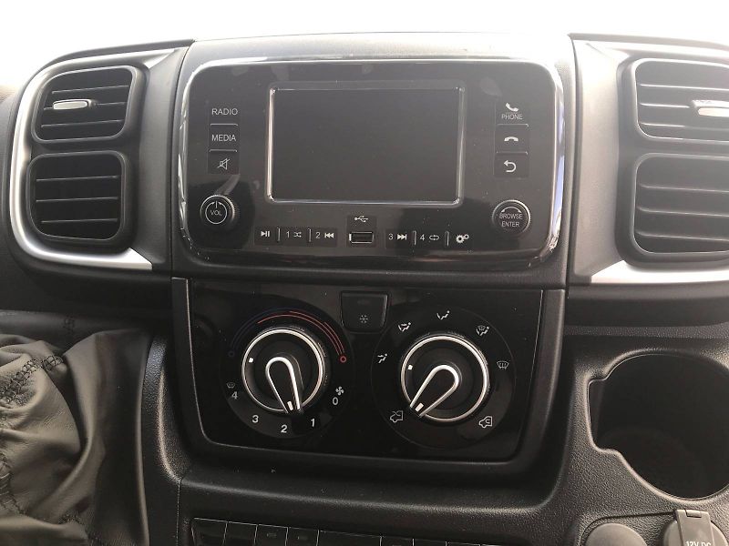Peugeot Boxer (2026) 4350 L4H2 MAN6 2,2 BlueHDi - fotka 6 z 6