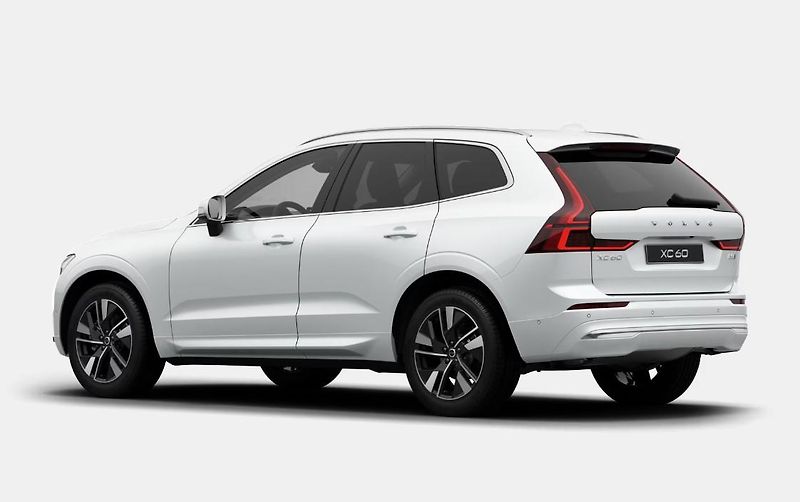 Volvo XC60 (2026) B5 AWD AUT BRIGHT PLUS  - fotka 6 z 11