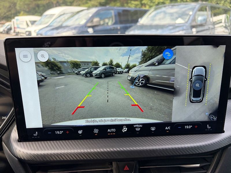 Ford Kuga HEV ST Line X CZ TOP Výbava zá - fotka 15 z 19