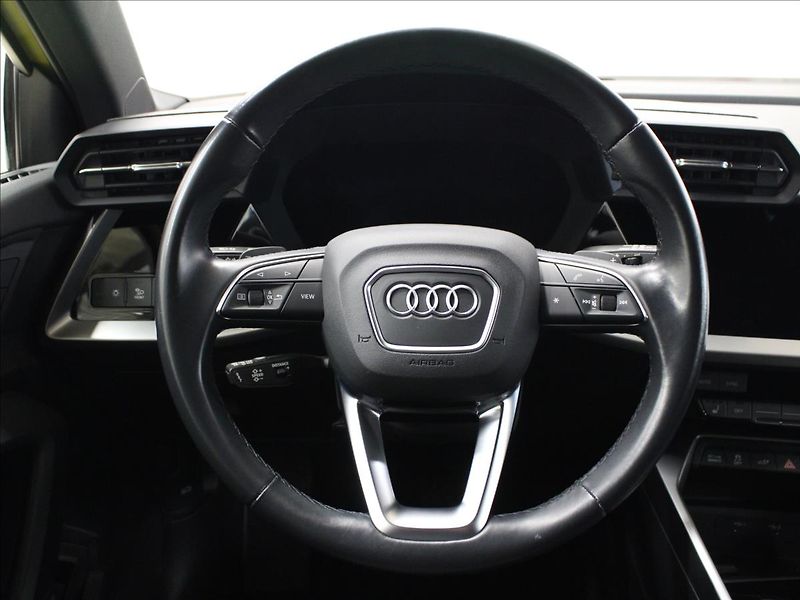 Audi A3 1,4 40 TFSI  e Sportback advan - fotka 17 z 33