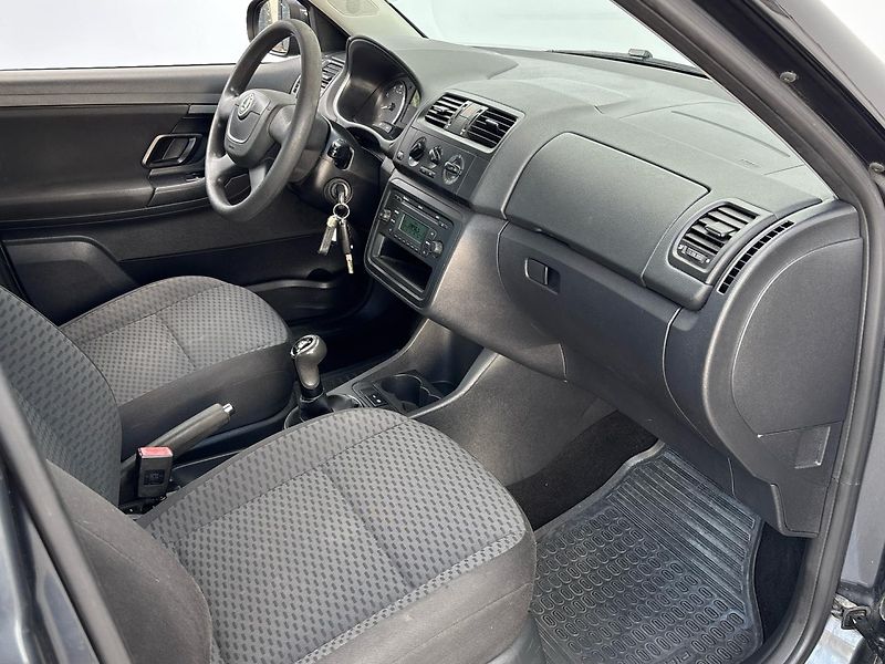 Škoda Fabia AMBITION - fotka 9 z 23