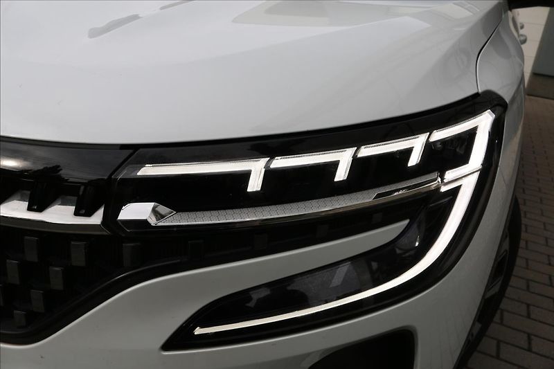 Renault Austral 1,2 e-HYBRID, TAŽNÉ - fotka 11 z 49