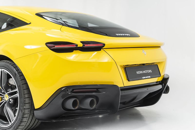 Ferrari Roma Giallo modena*krásná výbava - fotka 33 z 45