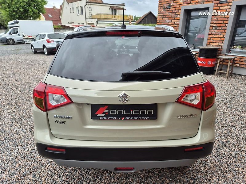 Suzuki Vitara (2017) 1.6VVT 88KW COMFORT NAVI - fotka 10 z 52