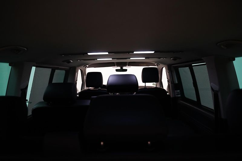Volkswagen Caravelle - fotka 26 z 29