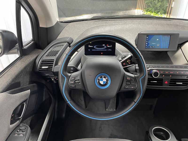 BMW i3 120Ah NAVI LED  SOH 98%  - fotka 18 z 26