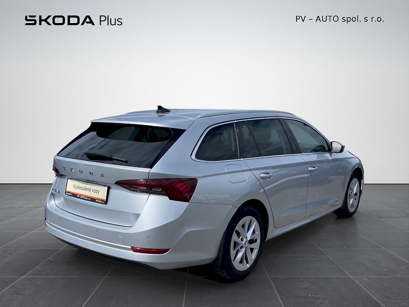 Škoda Octavia (2022) 1.5 TSI 110kW Style Plus combi - fotka 2 z 34